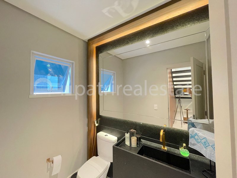 Casa Altissimo padrão com 468 m² 6 suítes 9 WC 4 vagas no Alphaville Fortaleza - CE Av. litoranea Eusébio - 