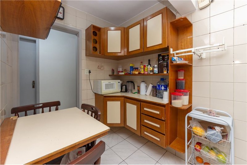 Apartamento na Vila Clementino com 2 dormitórios 70m² rua Dr Altino Arantes São Paulo - 