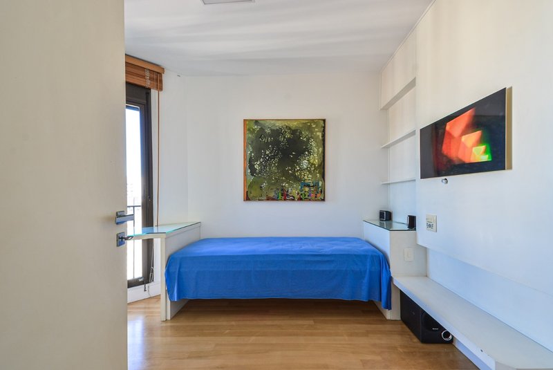 Apartamento  á venda  3 quartos, Jardim Paulista - R$ 6.5 mi Alameda Itu São Paulo - 