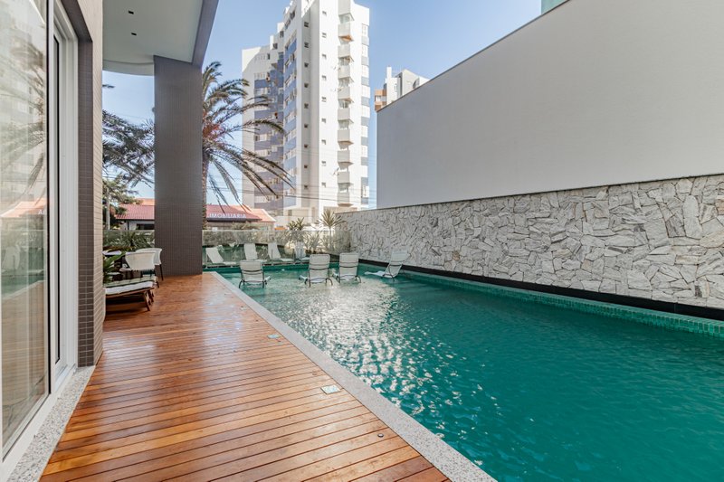 Apartamentos Dalla'cqua v Silva Jardim Torres - 
