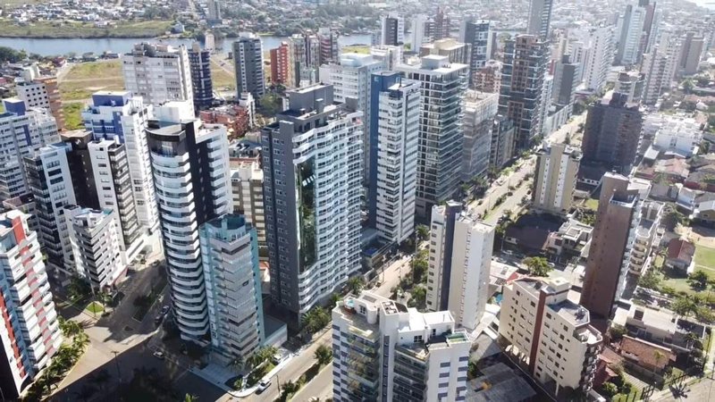 Apartamentos Dalla'cqua v Silva Jardim Torres - 