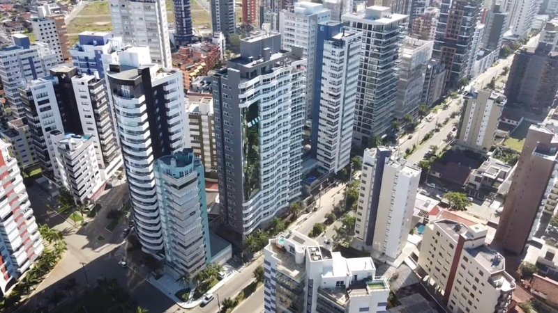 Apartamentos Dalla'cqua v Silva Jardim Torres - 