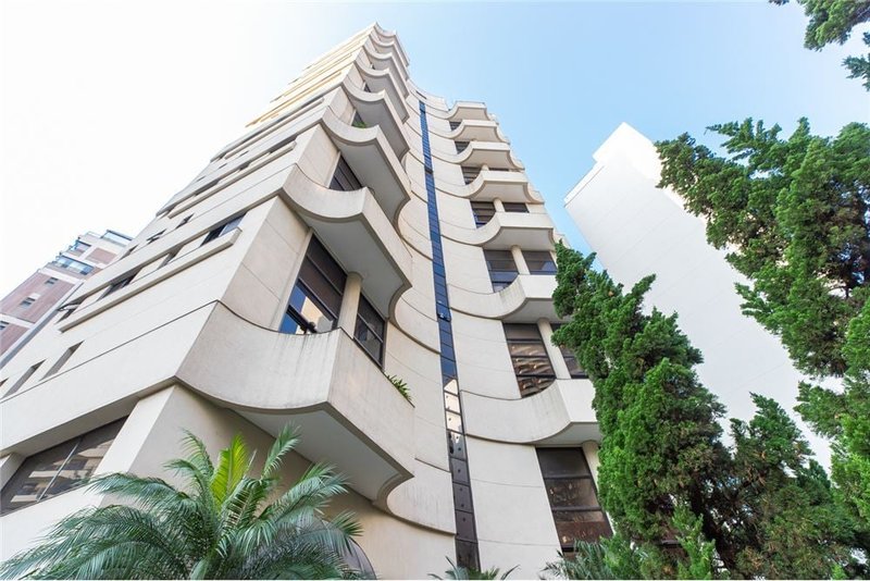 Apartamento na Vila Nova Conceição com 3 suítes 139m² Balthazar da Veiga São Paulo - 