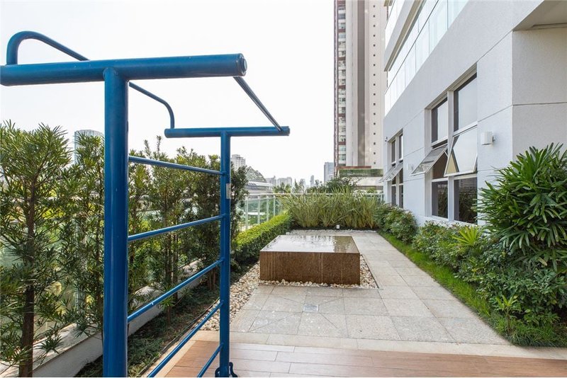 Apartamento no Campo Belo com 3 suítes 251m² Gabriele D'Annunzio São Paulo - 