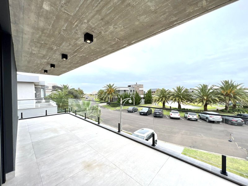 R$ 5.300.000 - EXCLUSIVIDADE - MAGNÍFICA CASA À BEIRA MAR - 400M2 - 4 SUÍTES Avenida Paraguassú  Xangri-lá - 