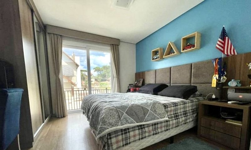 R$ 980.000 - LINDA CASA EM CONDOMÍNIO - 109M2 - 4 SUÍTES - SACADAS - 3 VAGAS Rua João Baldasso Canela - 