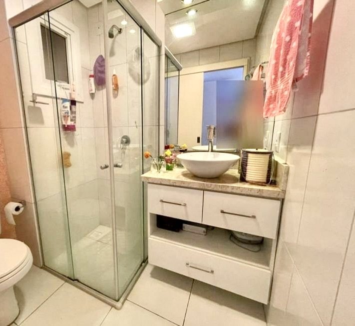 R$ 980.000 - LINDA CASA EM CONDOMÍNIO - 109M2 - 4 SUÍTES - SACADAS - 3 VAGAS Rua João Baldasso Canela - 
