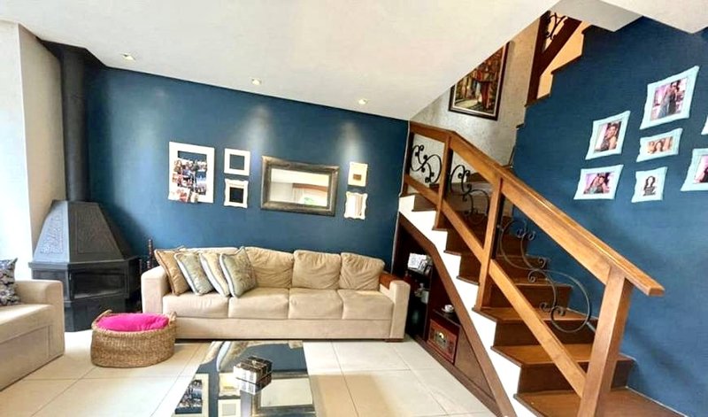 R$ 980.000 - LINDA CASA EM CONDOMÍNIO - 109M2 - 4 SUÍTES - SACADAS - 3 VAGAS Rua João Baldasso Canela - 