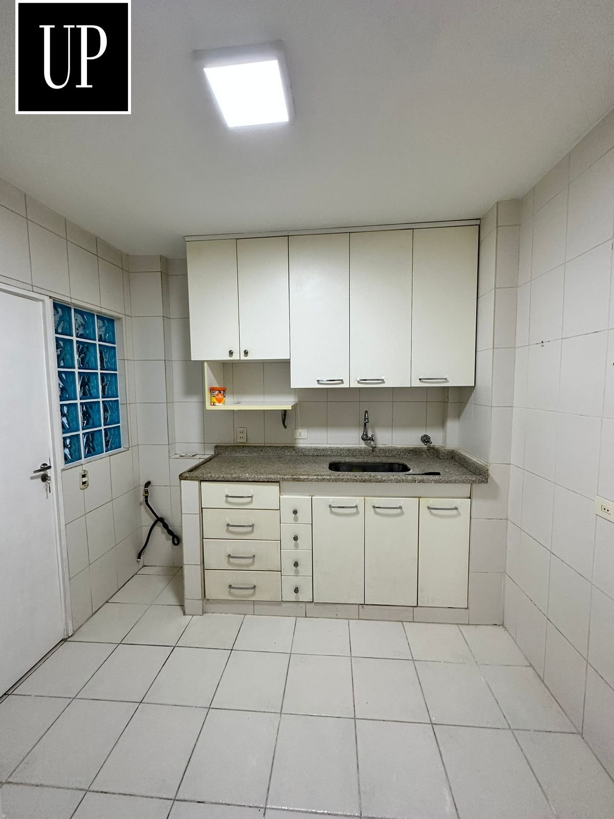 Apartamento à venda com 1 quarto, 66m² - Foto 4