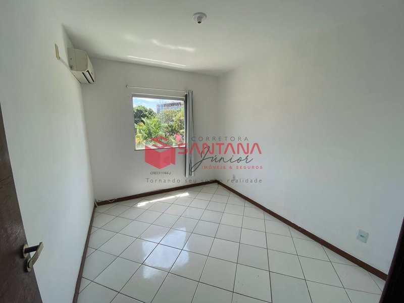 Apartamento nascente, a um minuto da Estrada do Coco. (INDISPONÍVEL) Rua Esmeraldina Maria da Conceição Oliveira Lauro de Freitas - 