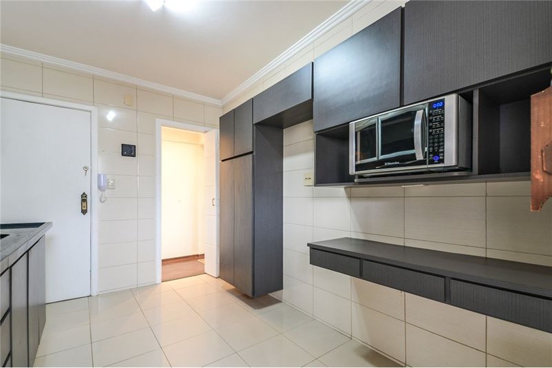 Apartamento em Moema com 2 dormitórios 118m² Miruna São Paulo - 