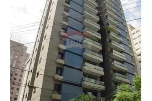 Apartamento na Vila Olímpia com 2 dormitórios 65m² Arminda São Paulo - 