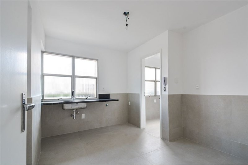 Apartamento a venda em Vila Olimpia - 2 dormitórios 85m² Professor Vahia de Abreu São Paulo - 