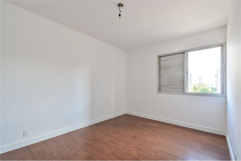 Apartamento a venda em Vila Olimpia - 2 dormitórios 85m² Professor Vahia de Abreu São Paulo - 