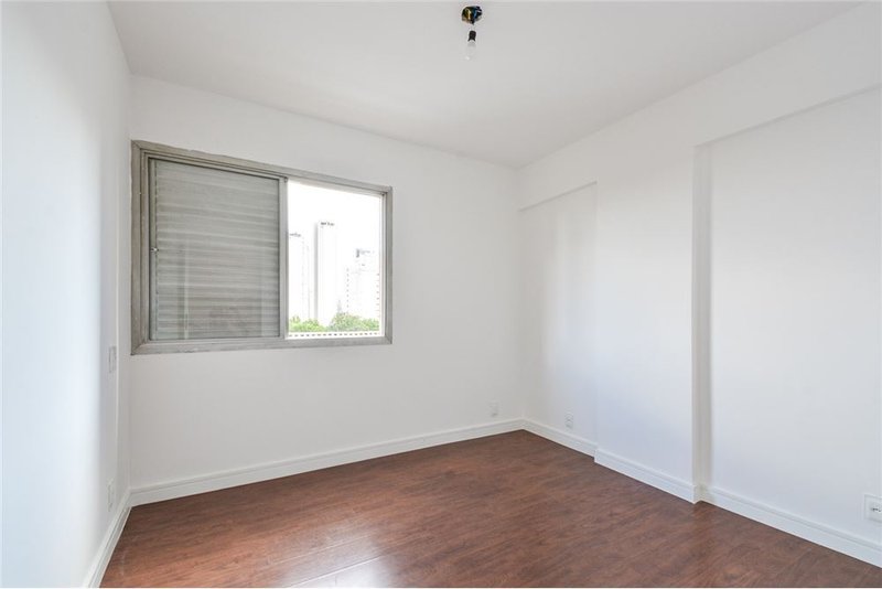 Apartamento a venda em Vila Olimpia - 2 dormitórios 85m² Professor Vahia de Abreu São Paulo - 