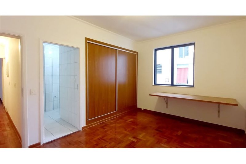 Apartamento em Higienópolis com 130m² Dr. Veiga Filho São Paulo - 