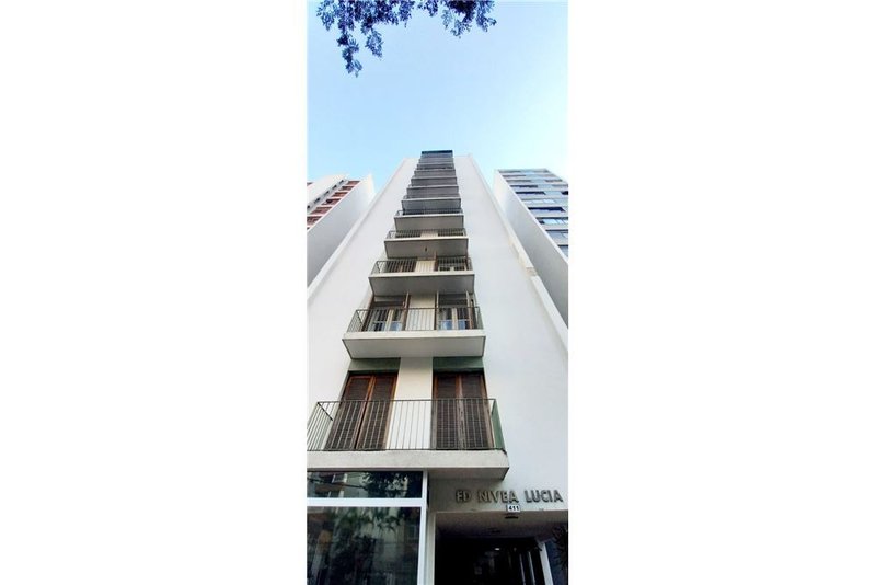 Apartamento em Higienópolis com 130m² Dr. Veiga Filho São Paulo - 
