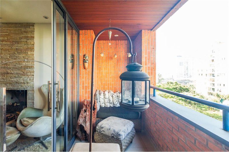 Apartamento a venda - Rua Barão do Triunfo - Brooklin Paulista -1 suíte 126m² Rua. Barão do Triunfo São Paulo - 