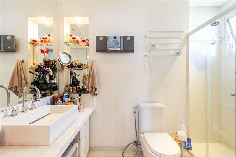 Apartamento a venda - Rua Barão do Triunfo - Brooklin Paulista -1 suíte 126m² Rua. Barão do Triunfo São Paulo - 