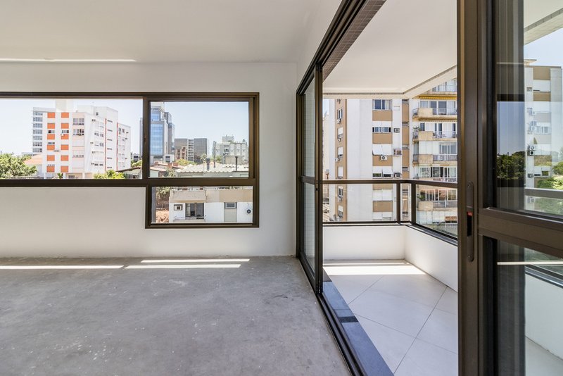 Apartamento Edifício Solar di Capri Apto 601 1 suíte 124m² Murilo Furtado Porto Alegre - 