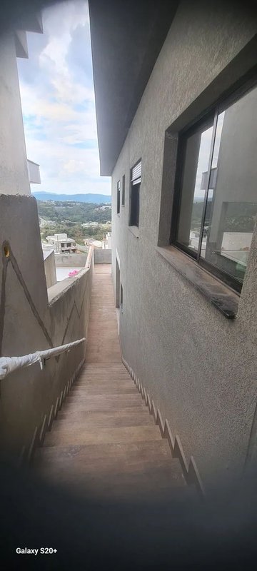 Casa em fase final de obras com 220m² com 3 suítes no condominio Reserva Santa Anna Estrada de Santo André Santana de Parnaíba - 