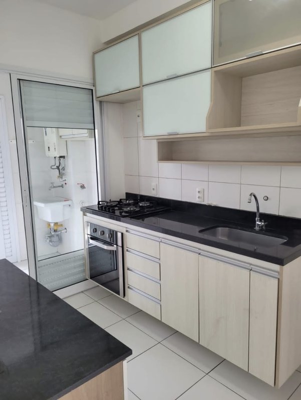 Apartamento com 81m² com 3 dormitórios, suíte e vaga em Alphaville no 18 do Forte;  Barueri - 