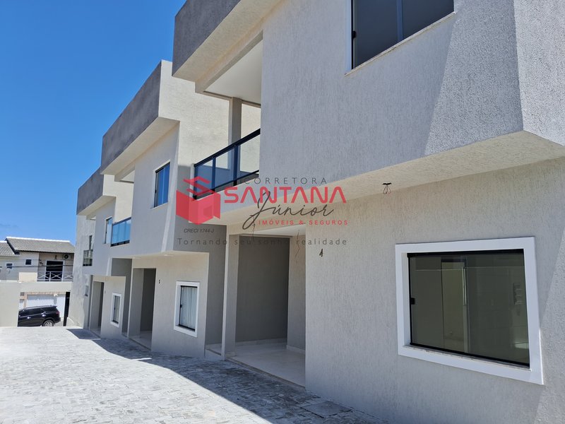 LANÇAMENTO. Casa para venda 3 suítes e um quarto térreo.(INDISPONÍVEL) Rua Marília Tereza dos Santos Lauro de Freitas - 