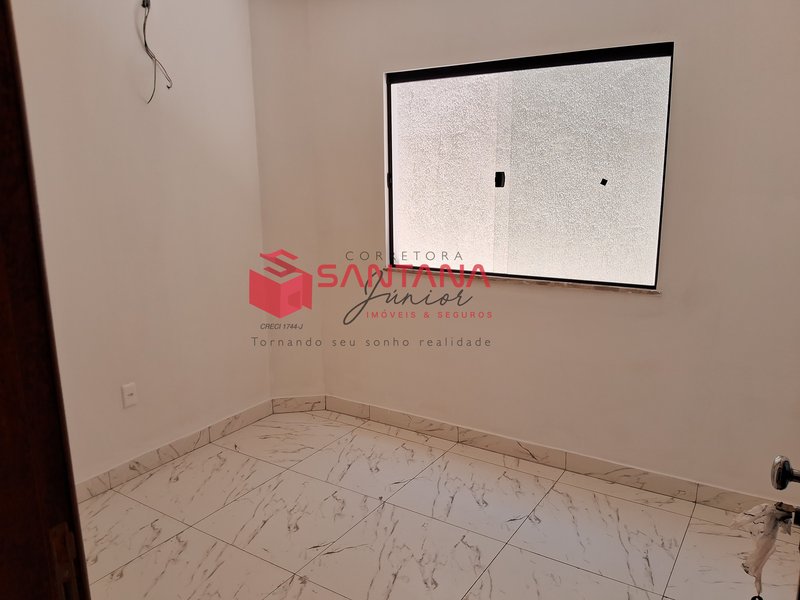 LANÇAMENTO. Casa para venda 3 suítes e um quarto térreo.(INDISPONÍVEL) Rua Marília Tereza dos Santos Lauro de Freitas - 