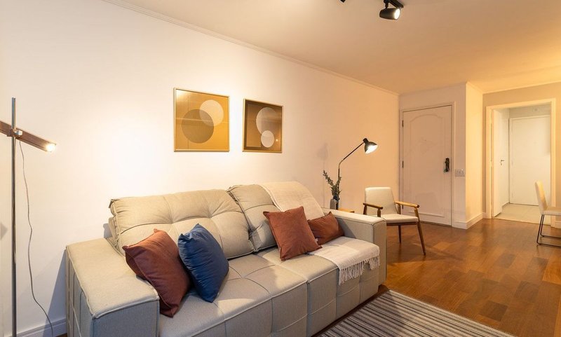 Apartamento de 107m², 3 quartos no Itaim Bibi Rua Jesuíno Arruda São Paulo - 