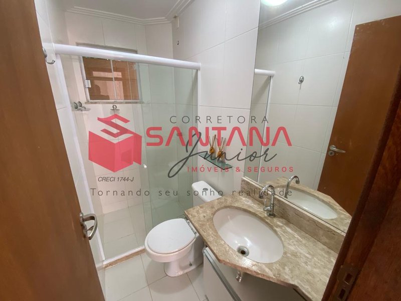 Casa com 4 quartos, semimobiliada em Abrantes. (INDISPONÍVEL) Rua Lagoa Branca Camaçari - 