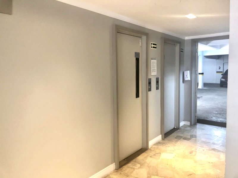 R$ 440.000 - ÓTIMO APARTAMENTO - DE FRENTE - 86M2 - 3 DORM - 1 VAGA - VISTA PANORÂMICA Rua Sarmento Leite Porto Alegre - 