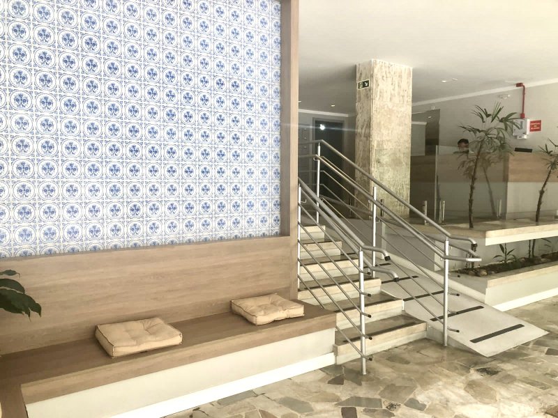 R$ 440.000 - ÓTIMO APARTAMENTO - DE FRENTE - 86M2 - 3 DORM - 1 VAGA - VISTA PANORÂMICA Rua Sarmento Leite Porto Alegre - 