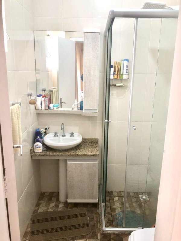 R$ 440.000 - ÓTIMO APARTAMENTO - DE FRENTE - 86M2 - 3 DORM - 1 VAGA - VISTA PANORÂMICA Rua Sarmento Leite Porto Alegre - 