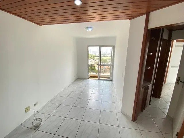 Apartamento à venda com 2 quartos, 64m² - Foto 1