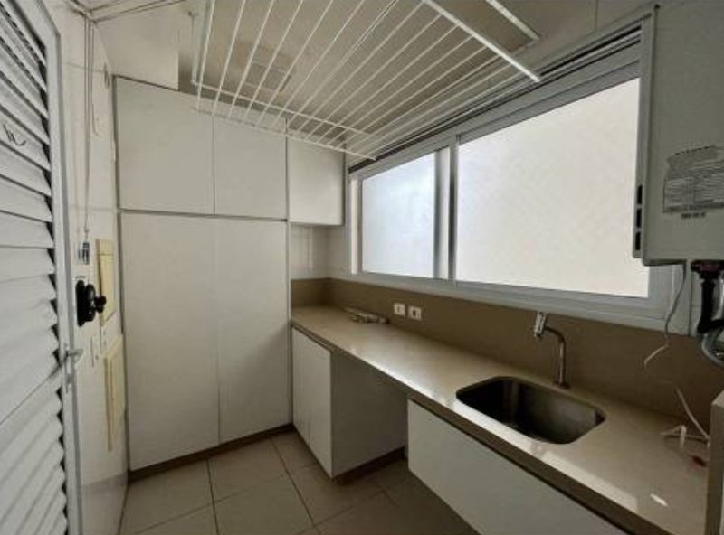 Apartamento á venda 3 quartos, Vila Olímpia  - R$ 1.85 mi Rua Alvorada São Paulo - 