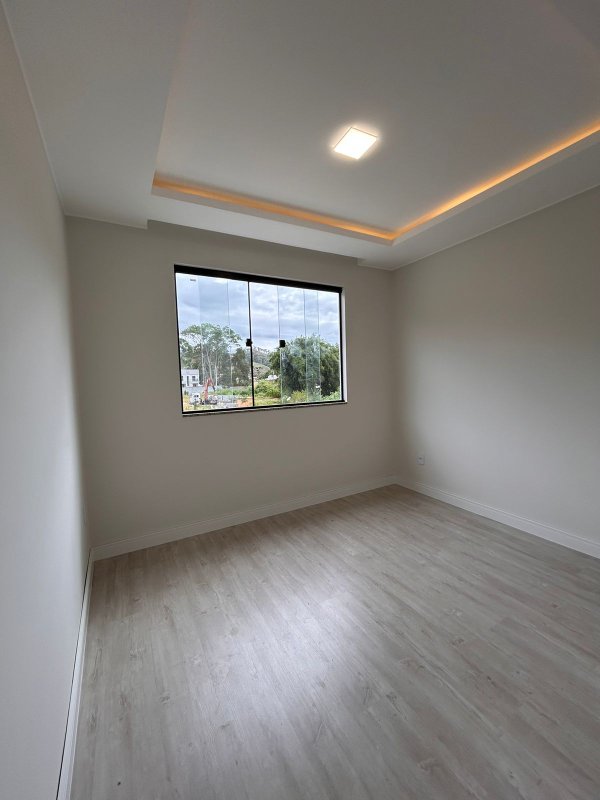 Casa com 3 dormitórios à venda, 156 m² por R$ 890.000 - Braunes - Nova Friburgo/RJ - Nova Friburgo - 