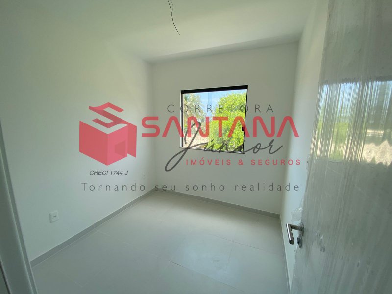 Casa em condomínio, dois quartos e uma suíte. Última unidade.(INDISPONÍVEL) Rua A Camaçari - 