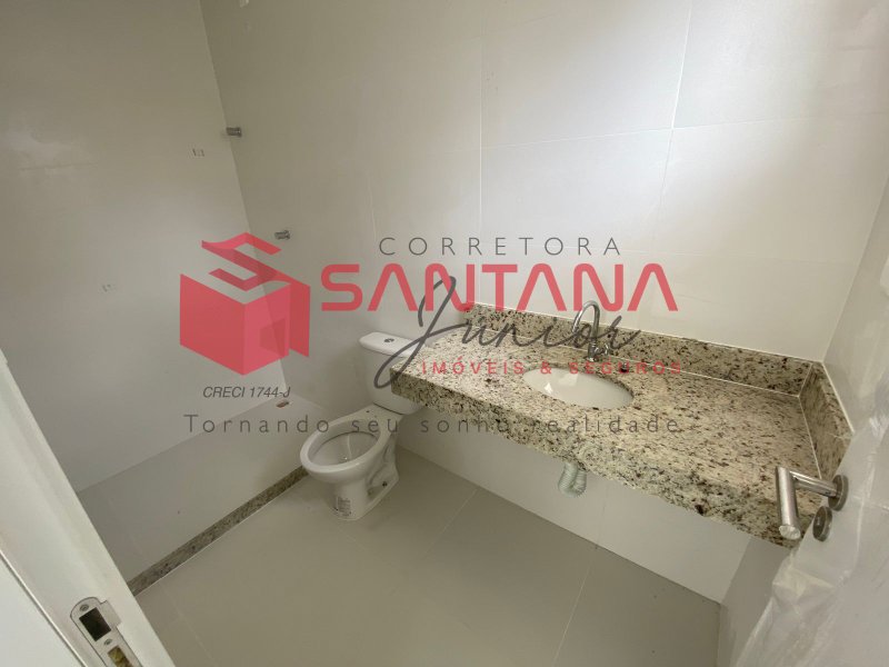 Casa em condomínio, dois quartos e uma suíte. Última unidade.(INDISPONÍVEL) Rua A Camaçari - 