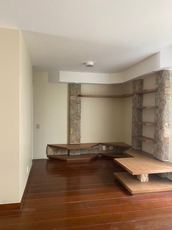 Cobertura no Leblon 477mts na quadra da praia - Rio de Janeiro - 