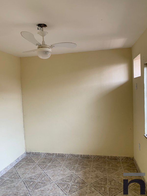 Casa com 1 quarto no centro de Caxias Travessa Edmundo Chaves Filho Duque de Caxias - 