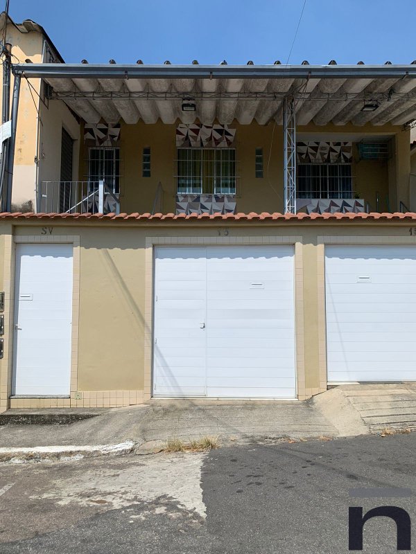 Casa com 1 quarto no centro de Caxias Travessa Edmundo Chaves Filho Duque de Caxias - 