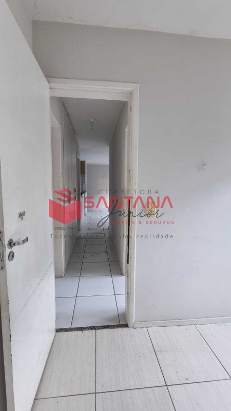 Apartamento 3 quartos com suíte, em Lauro de Freitas.(INDISPONÍVEL) Rua Gilvan Fernandes Lauro de Freitas - 