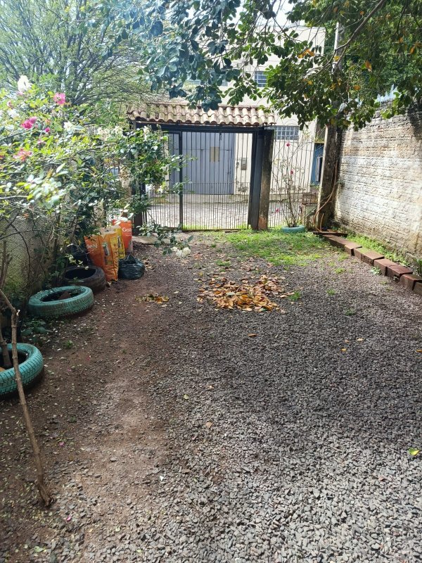 SOBRADO - Bairro Rio dos Sinos Rua Tuyuti São Leopoldo - 