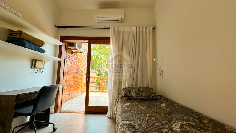 Casa no canto nobre da Praia de Juquehy! - VENDA E LOCAÇÃO DIÁRIA  São Sebastião - 