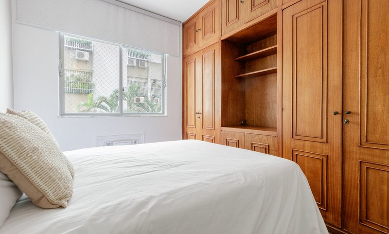 Apartamento de 164m², 3 quartos em Leblon Avenida Afrânio de Melo Franco Rio de Janeiro - 