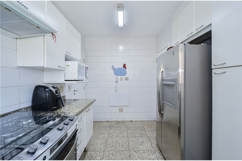 Apartamento a venda com 4 suítes 210m² Camillo Nader São Paulo - 