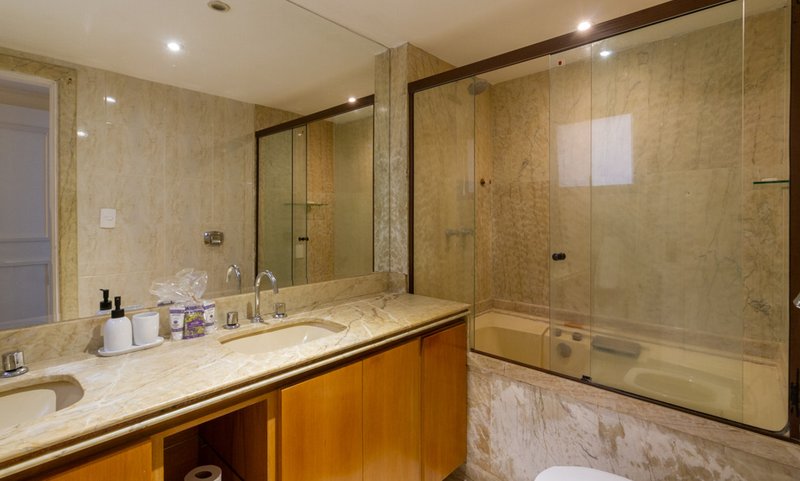 Apartamento de 204m², 4 quartos em Leblon Rua General Artigas Rio de Janeiro - 