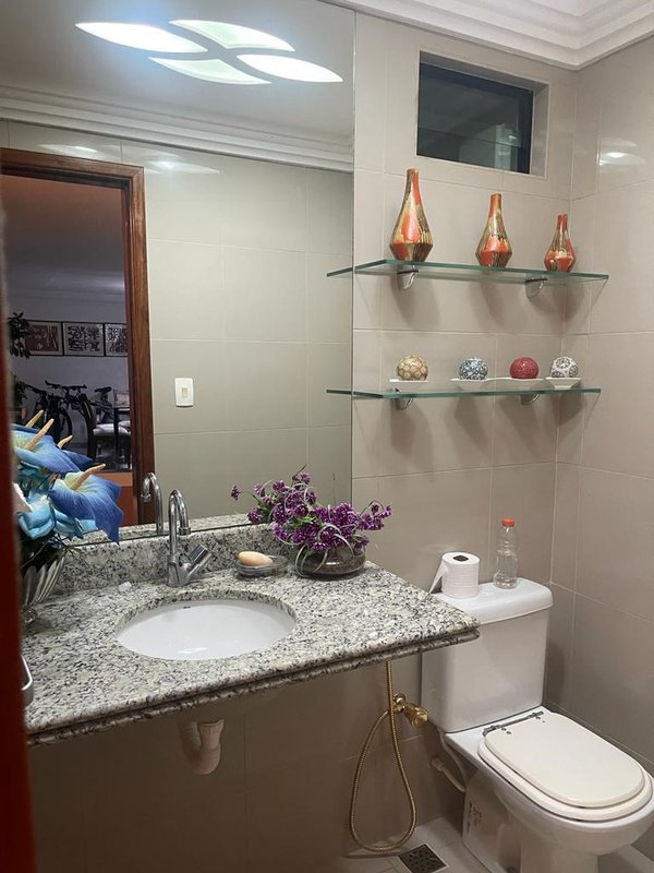 Apartamento com 283 m2, em Tambau, 4 Suites, 4 Vagas de Garagem, Varandão,  vista Mar,  João Pessoa - 