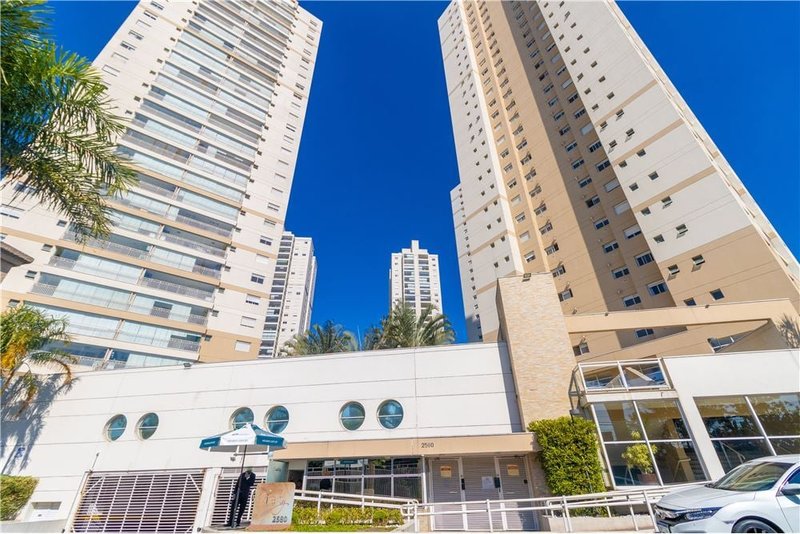 Apartamento na Vila Prudente com 104m² Av Prof. Luiz Ignacio Anhaia Mello São Paulo - 