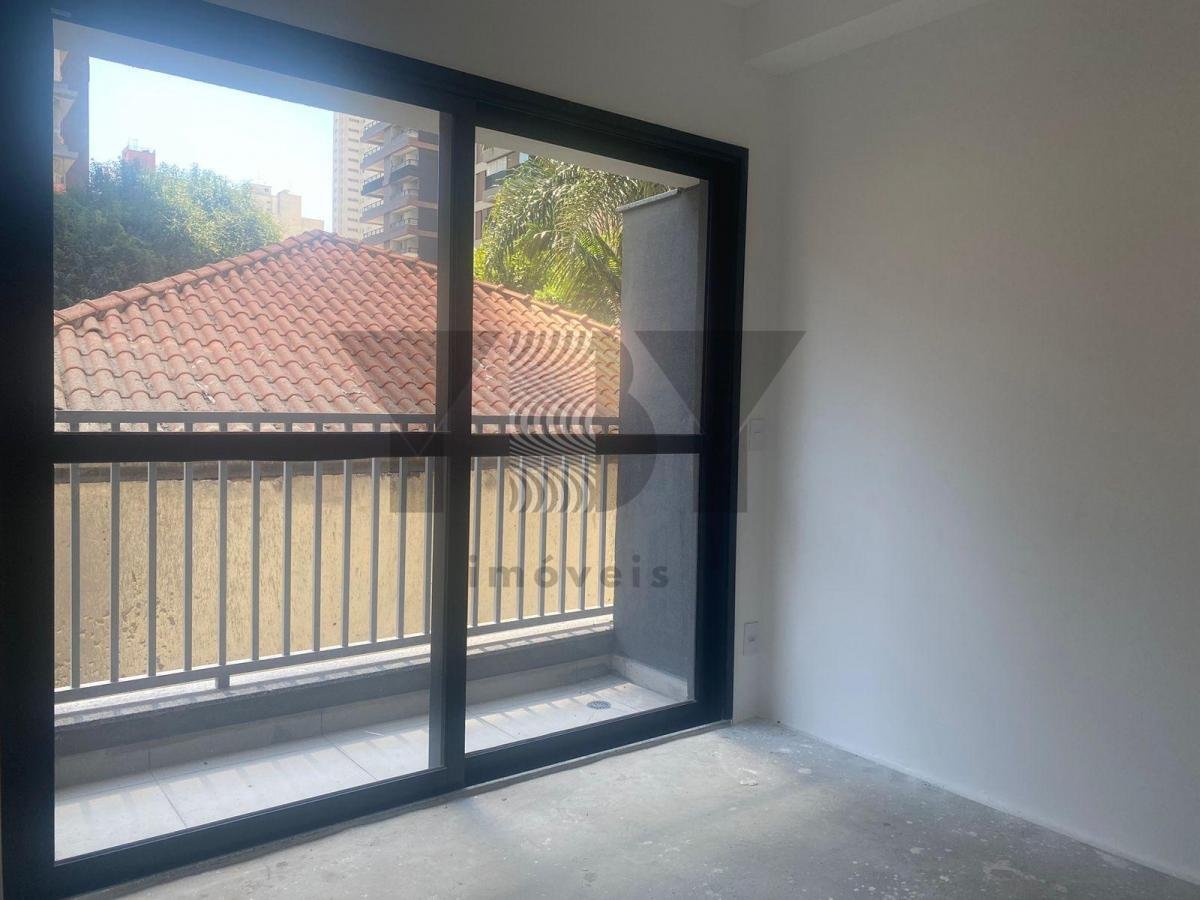 Apartamento à venda com 1 quarto, 26m² - Foto 2